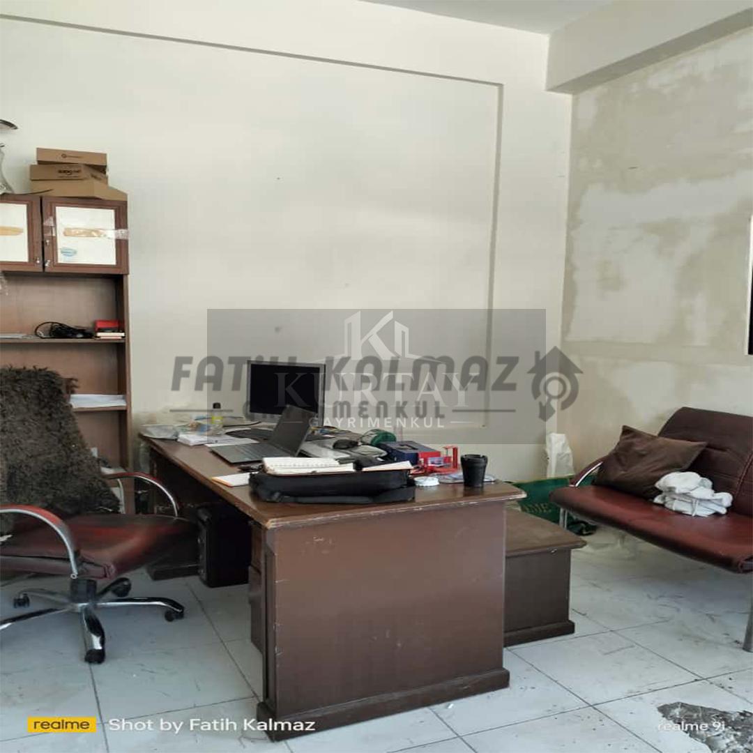 Konya Selçuklu Yazır Mahallesi'nde Satılık Dükkan & Mağaza 120 m2