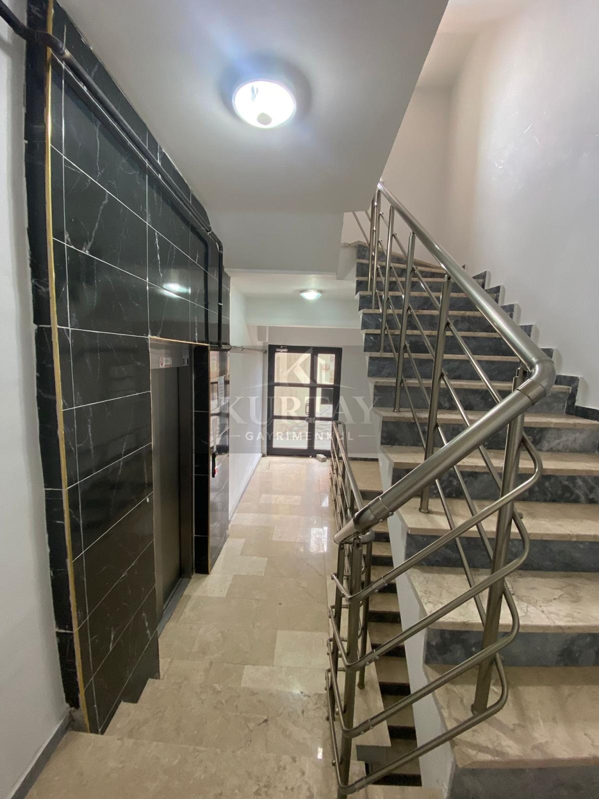 Konya Meram Uluırmak Mahallesi’nde Satılık 2+1 AraKat Daire – 105 m², Gazanfer Cad. Üzerinde