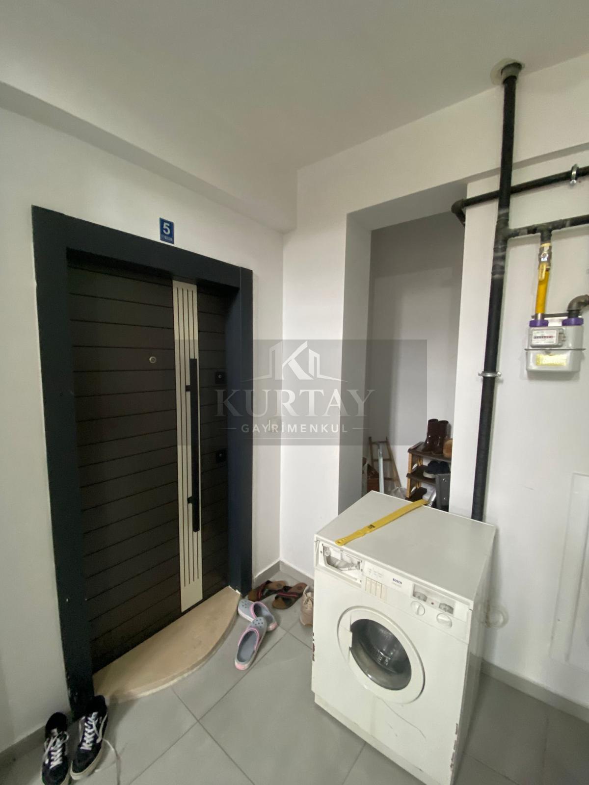 Konya Meram Uluırmak Mahallesi’nde Satılık 2+1 AraKat Daire – 105 m², Gazanfer Cad. Üzerinde